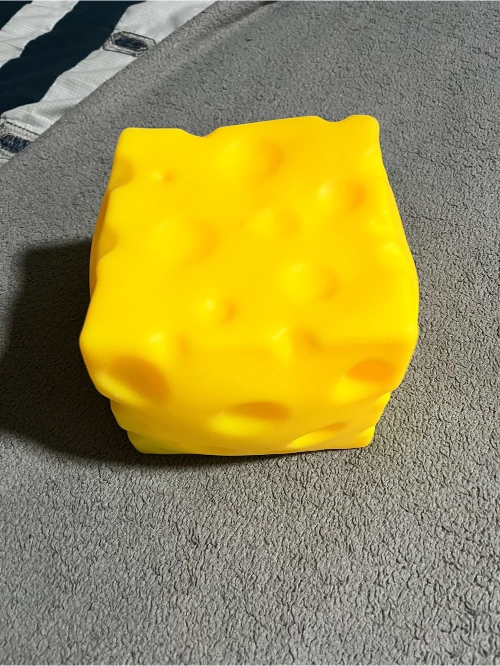 Smush Mart Squishy Cheese Toy